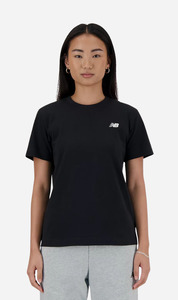 New Balance: New Balance | Small Logo Tee - Black