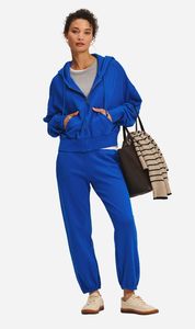 Velvet: Velvet | Zara 07 - Island