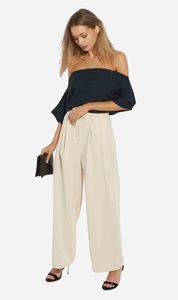 Black White: Knuefermann | Senna Top - Ravenhue