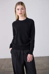 Laing: Laing | Sam Cashmere Crew - Black