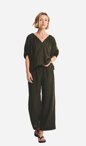 Green: Velvet | Lola 03 - Tootsie