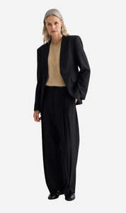 Laing: Laing | Invert Pleat Trouser - Black