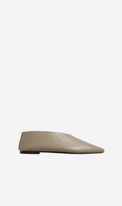 Shoe Sale: A.Emery | Lima Flat - Vetiver