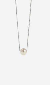 The Gift Guide: Meadowlark | Selene Pearl Necklace - Silver