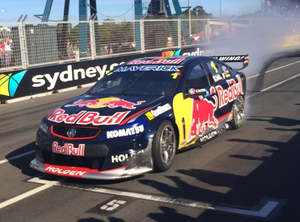 HOLDEN VF COMMODORE - RED BULL HOLDEN RACING #1 - WHINCUP - 2013 CHAMPIONSHIP WI&hellip;
