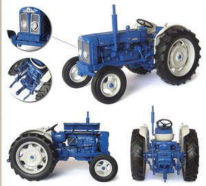 Universal Hobbies: Fordson Super Major