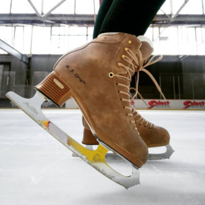 Ice Figure Boots: Jackson DJ5320 Supreme Pro Beige