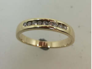 Diamond Rings: 9ct Diamond Ring SKE328 9CT Y