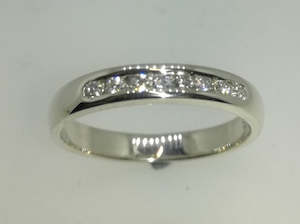 Diamond Rings: 9ct W/G Diamond Ring SKE231 WG 0.20CT