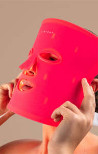 Frontpage: Bright On LED Face Mask