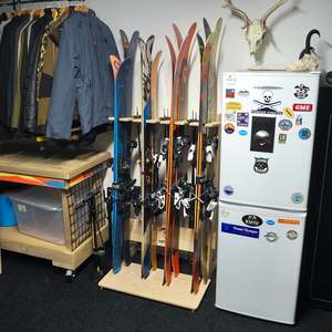 Kororā Compact Ski/Snowboard Rack 2.0