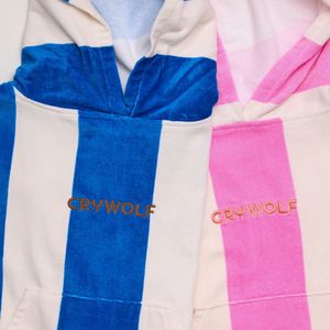 Travel: Crywolf - Hooded Towel