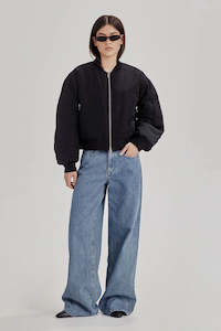 Commoners Crop Bomber - Black