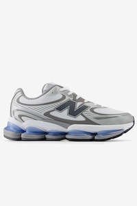New Balance ABZORB U2000AA - White with Silver Metallic