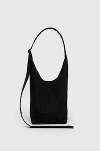 Womens Bags: Baggu Small Nylon Sling - Black