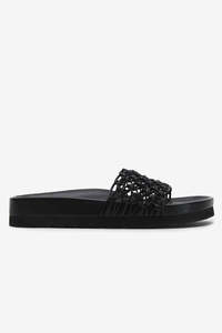 La Tribe Tyla Slide - Black