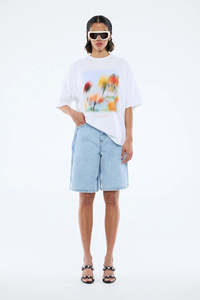 Ena Pelly: Ena Pelly Blurred Daisy Frame Tee - White