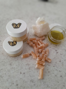 Products: Mutt Balm Slobber Chops Dog Delights