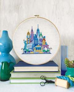 Travel Cross Stitch: Pretty Little New York Cross Stitch Chart by Satsuma Street