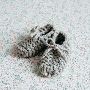 Weebits: Weebits Chunky Knit Booties | Oatmeal Marle
