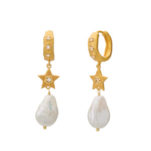 Murkani Cosmic Love Long Star Pearl Earring | Gold