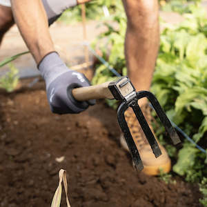Gardening: Niwaki Forked Hand Hoe