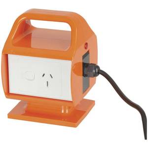 Generator Electrical Accessories: Adaptor 10A-15A