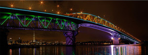 Products: Vector lights on Auckland Harbour Bridge Smart Art Design