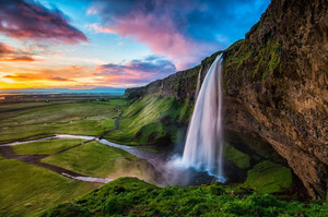 Products: Seljalandsfoss Smart Art Design