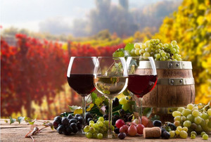 Products: Wine glasses and wooden barrel Smart Art Design