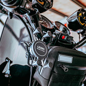 Motorcycle mounts Smart Mounts: RAM Motorcycle M8 Handlebar Clamp Mount with X-Grip Large Phone Holder – RAM-B-367-UN10U Smart Mounts NZ