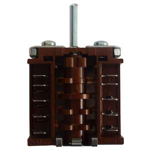 Function Switches: 3 Position Grill/Bake Switch