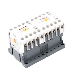 Accessories 1: 230VAC Reversing Contactor Pair