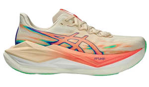 Womens: ASICS SUPERBLAST 3