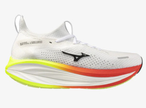 Mens: MIZUNO NEO VISTA 3 MENS