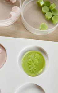 Wax Sealing Equipment: Wax Beads - Lime