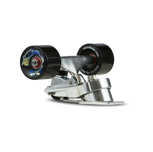 Thruster I + 2 Black wheels, bearings & Trucks