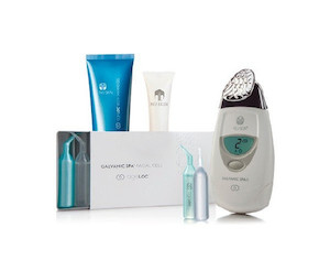 AGELOC™ SPA BEAUTY PACKAGE WHITE SabetianClinic
