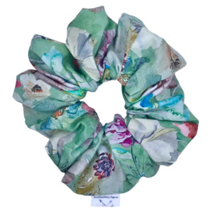 Scrunchies: Sarah XL Scrunchie