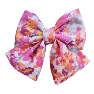 Products: Mini Hair Bow ‘Emberlynn’