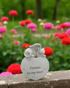 Dogs: Memorial Cat on Heart