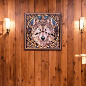 Clocks: Celtic Wolf Head  Clock