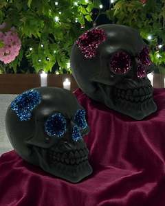 Skulls: Black Crystal Cave Skull