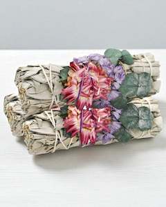 'Fairy Dreams' Floral White Sage Smudge Stick (4 in.)