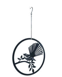 Hanging Oval Fantail