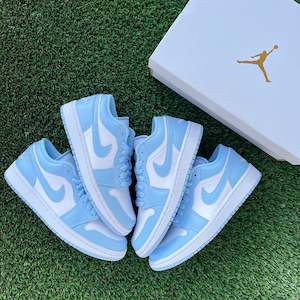 Under 300: JORDAN 1 LOW "ICE BLUE" - PRELOVED PAIR (WOMENS US9.5)