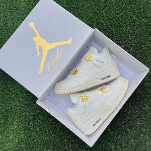 JORDAN 4 “METALLIC GOLD”