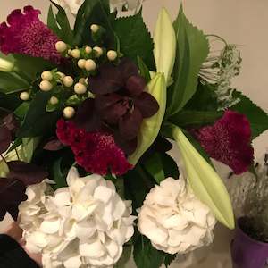 Christmas Gift Ideas: Christmas Florist Choice of Flowers - Red, Whites & Greens