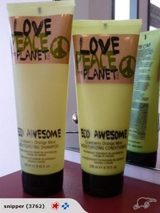 Vegan Organic Options: TIGI LOVE PEACE & THE PLANET ECO AWESOME SHAMPOO & CONDITIONER DUO