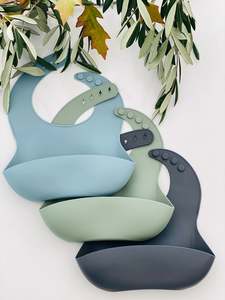 Deluxe Silicone Bibs: Deluxe Silicone Bib | Set of 3